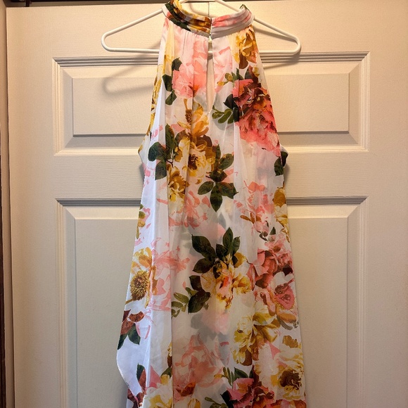 NWT, 70s-style size 16 SLNY knee length halter chiffon dress in creamy florals - Picture 1 of 6